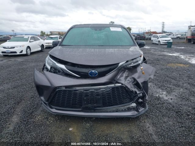 5TDXRKEC9MS031950 Toyota Sienna Xse