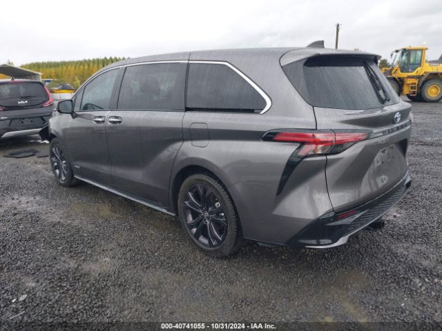 5TDXRKEC9MS031950 Toyota Sienna Xse