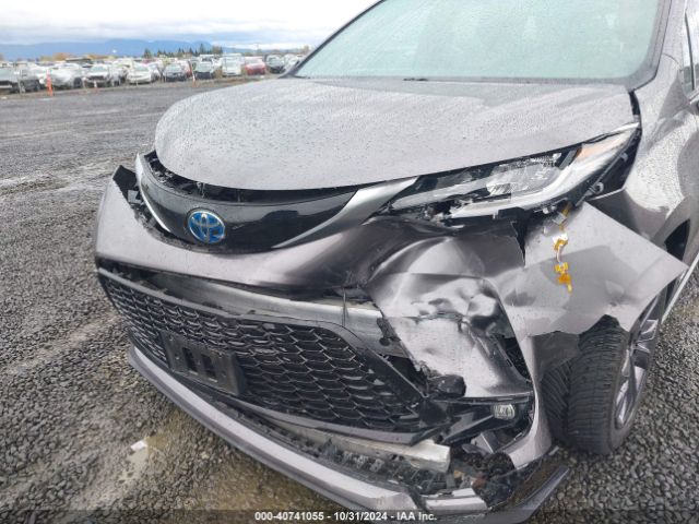5TDXRKEC9MS031950 Toyota Sienna Xse