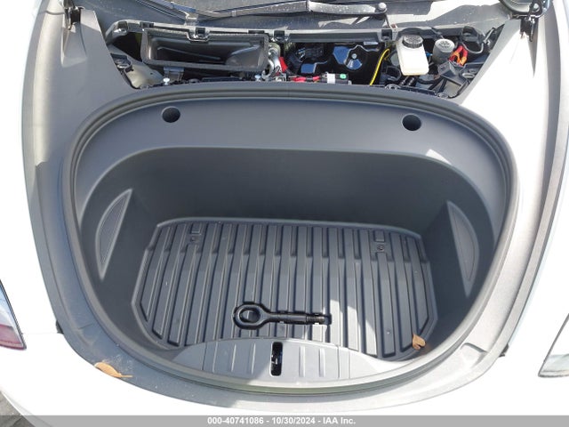 2023 TESLA MODEL 3 5YJ3E1EA7PF516762 Photo 9