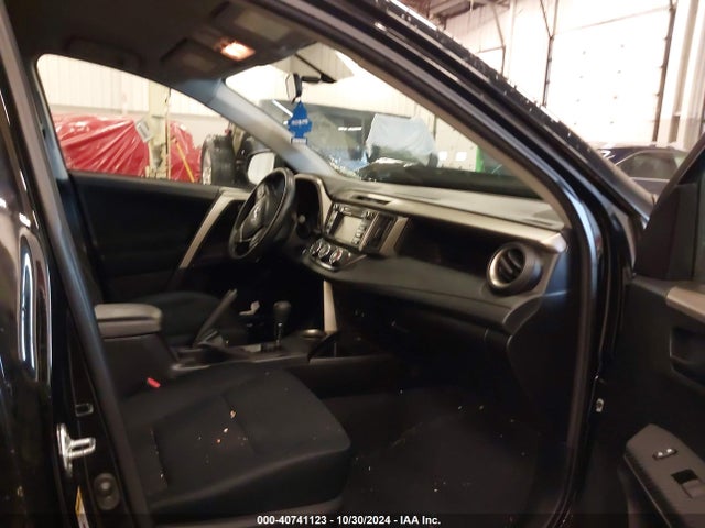 Toyota RAV4 LE 2014 2T3BFREV6EW180488 Image 5