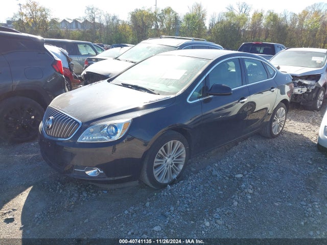 Buick Verano 2014 1G4PP5SK1E4150989 Image 2