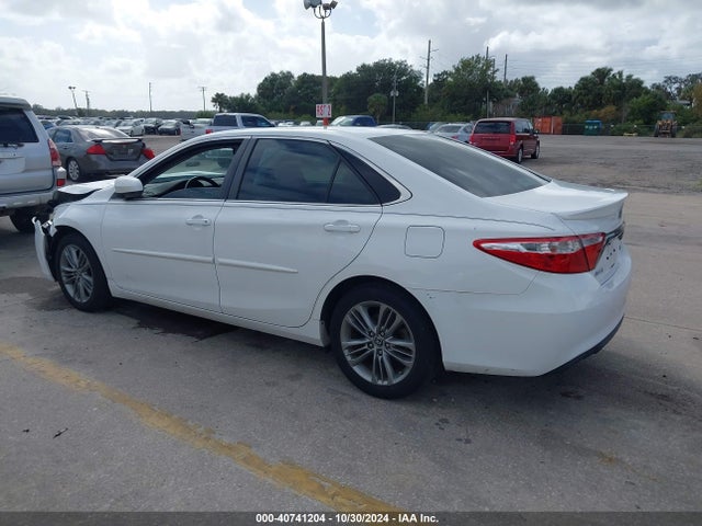 Toyota CAMRY SE 2015 4T1BF1FK1FU022575 Image 3