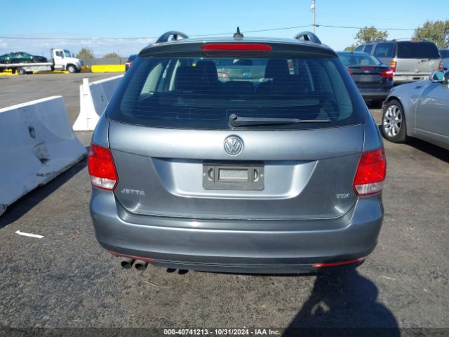 3VWPL7AJ0EM625571 Volkswagen Jetta Sportwagen 2.0l Tdi