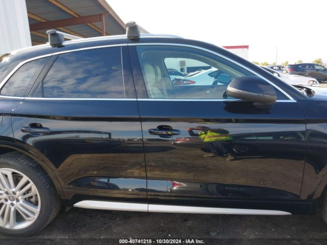 WA1BNAFYXK2068451 Audi Q5 45 Premium