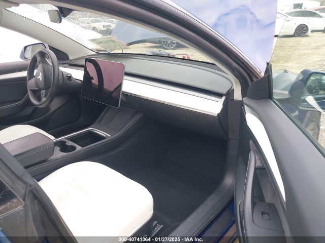 2021 TESLA MODEL 3 5YJ3E1EB8MF079505 Photo 4