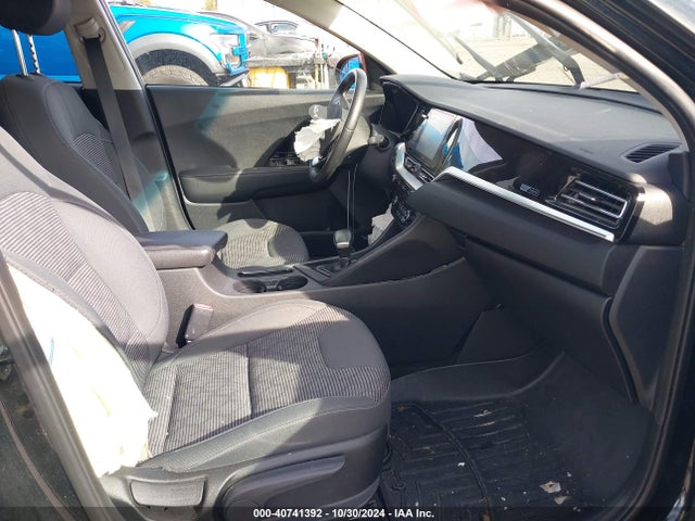 KIA Niro Lxs 2022 KNDCB3LC9N5548717 Image 5