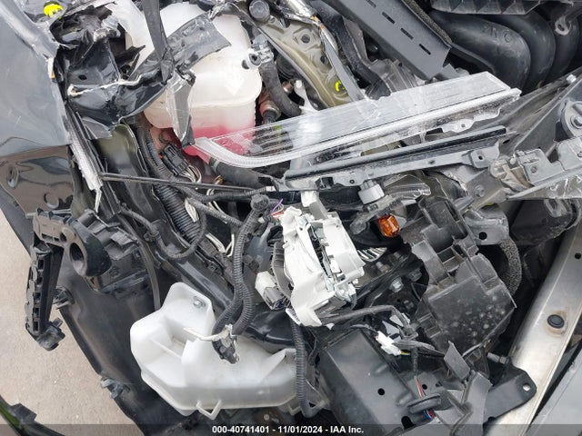 5YFDPMAE2NP329892 Toyota COROLLA L