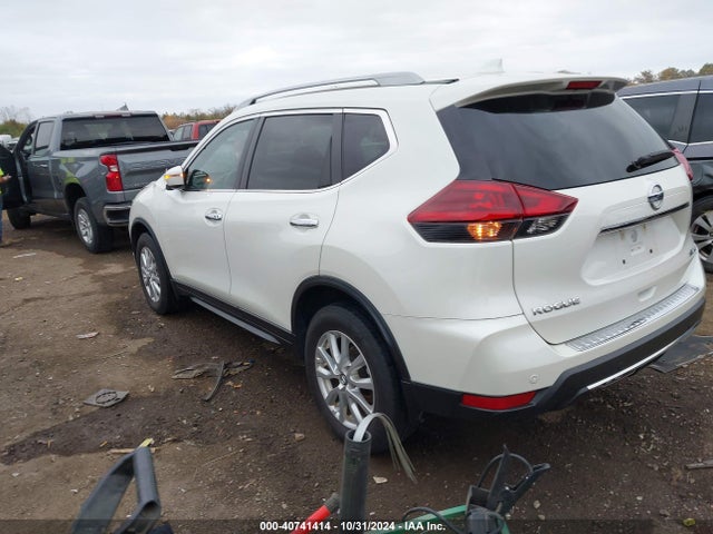 Nissan ROGUE SV 2019 5N1AT2MV2KC746931 Image 3