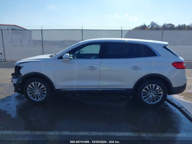 2LMPJ6KR8JBL22105 Lincoln Mkx Select
