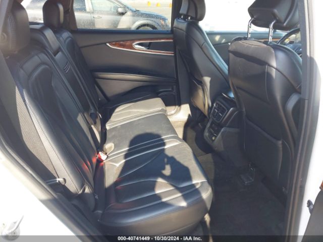 2LMPJ6KR8JBL22105 Lincoln Mkx Select