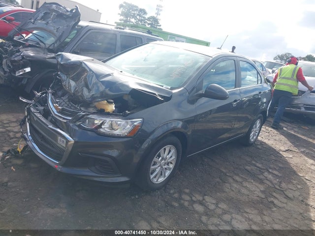 Chevrolet Sonic Lt Auto 2019 1G1JD5SB4K4101857 Image 2