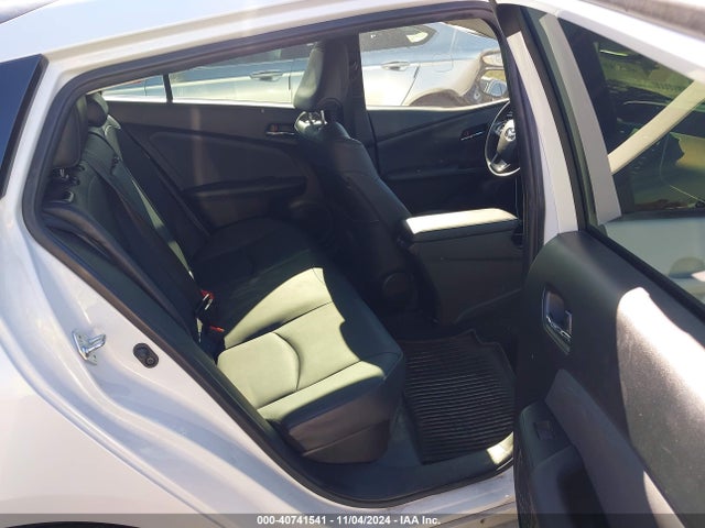 Toyota Prius Xle Awd-e 2022 JTDL9MFU5N3033683 Image 8