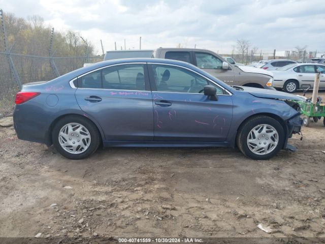 4S3BNBA6XF3015170 Subaru Legacy 2.5i