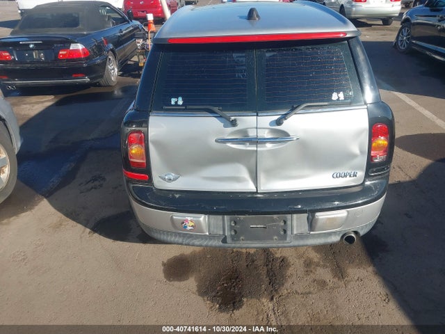 2010 MINI COOPER CLUBMAN WMWML3C54ATX37801 Photo 5