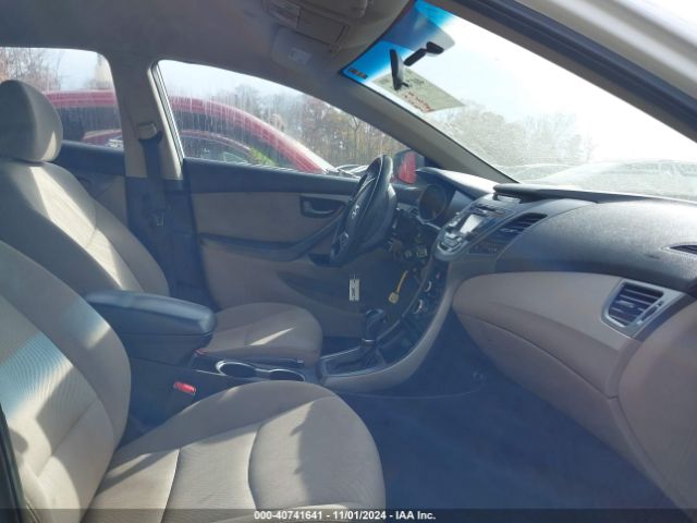 5NPDH4AEXGH732676 Hyundai ELANTRA SE