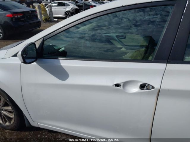 5NPDH4AEXGH732676 Hyundai ELANTRA SE