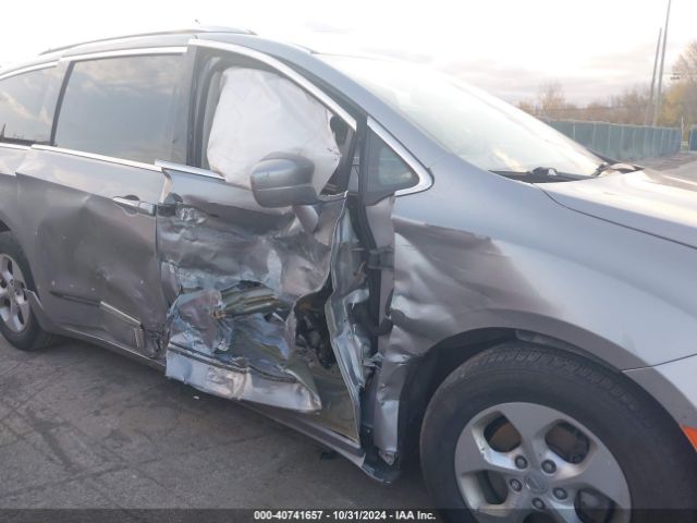 2C4RC1EG0HR584444 Chrysler Pacifica Touring-l Plus