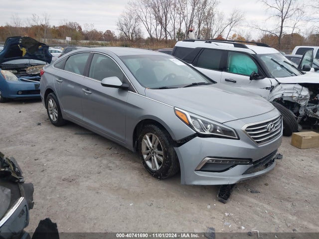 Hyundai SONATA SE 2015 5NPE24AF6FH087456 Image 1