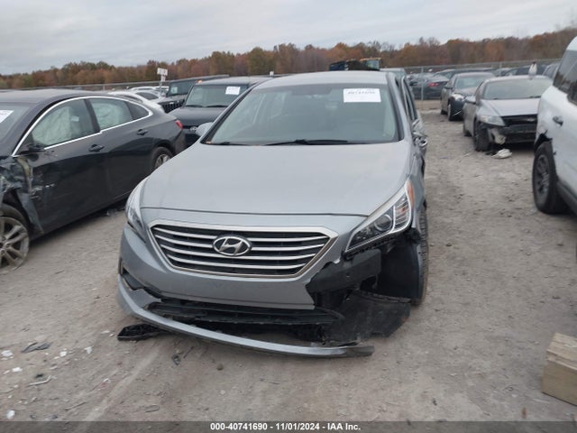 Hyundai SONATA SE 2015 5NPE24AF6FH087456 Image 12