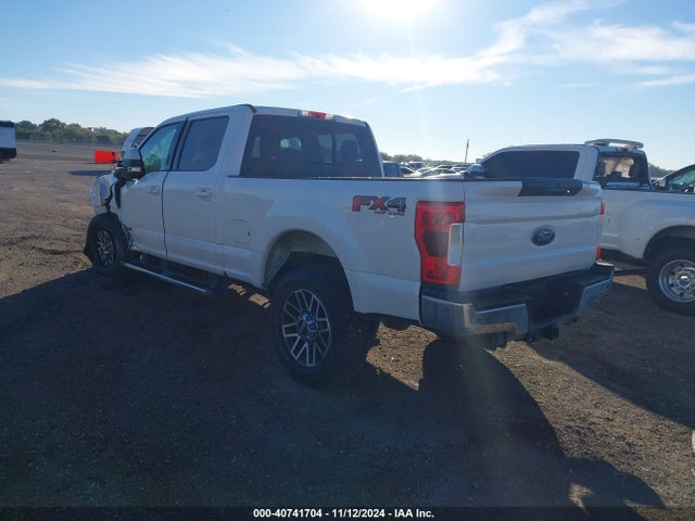 Ford F-250 Lariat 2019 1FT7W2BT9KEC80362 Image 3
