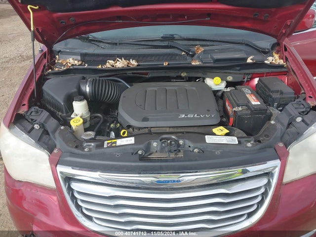 2C4RC1BG9ER317643 Chrysler Town & Country Touring