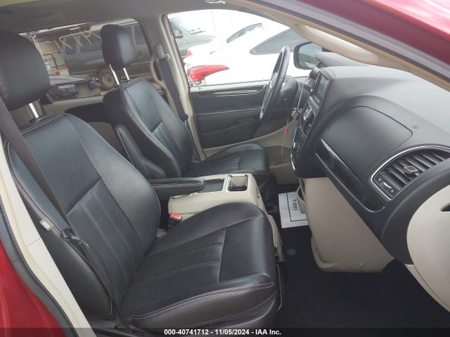 2C4RC1BG9ER317643 Chrysler Town & Country Touring