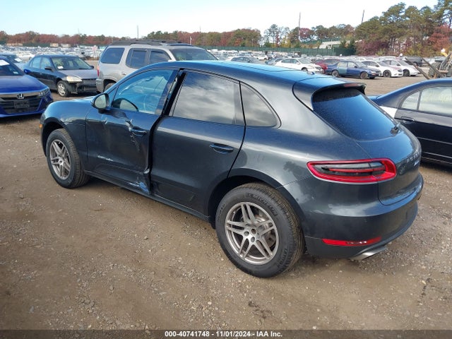 Porsche Macan 2018 WP1AA2A50JLB20290 Image 20