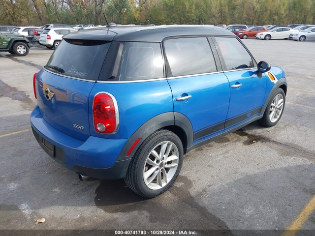 2011 MINI COOPER COUNTRYMAN WMWZB3C57BWM00516 Photo 3