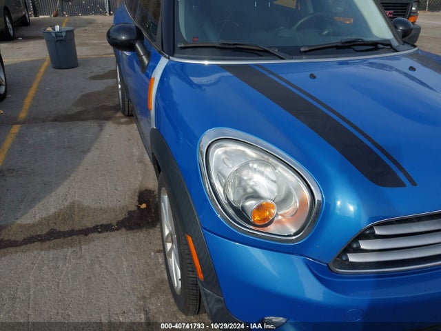 2011 MINI COOPER COUNTRYMAN WMWZB3C57BWM00516 Photo 5