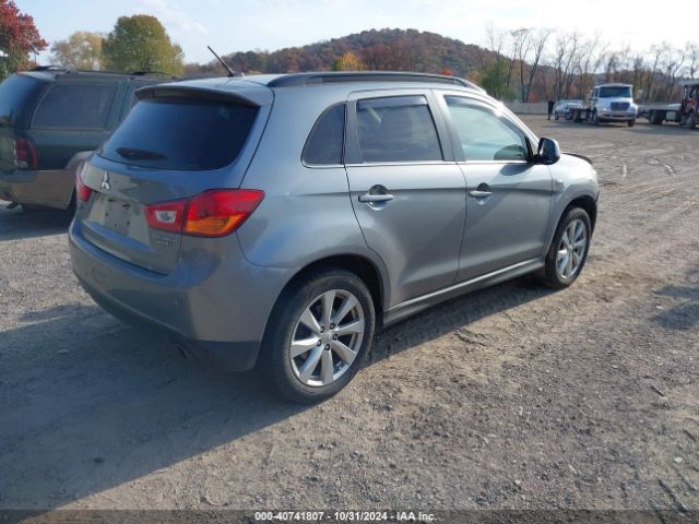4A4AR4AU6EE031078 Mitsubishi Outlander Sport Se