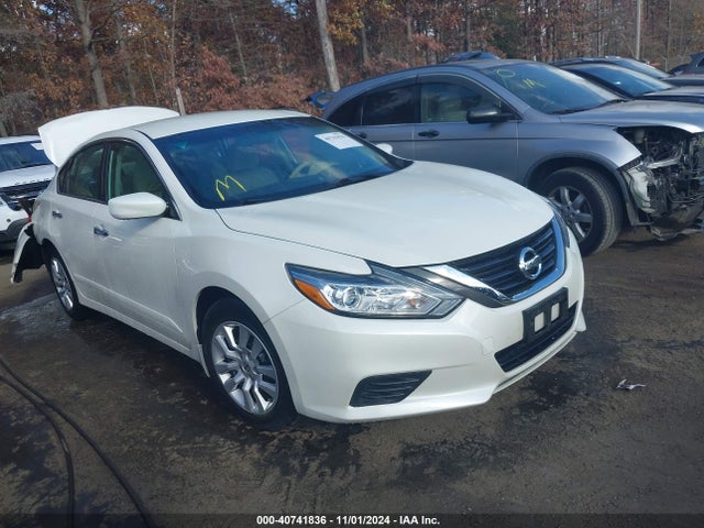 Nissan Altima 2.5 S 2017 1N4AL3AP3HC122411 Image 1