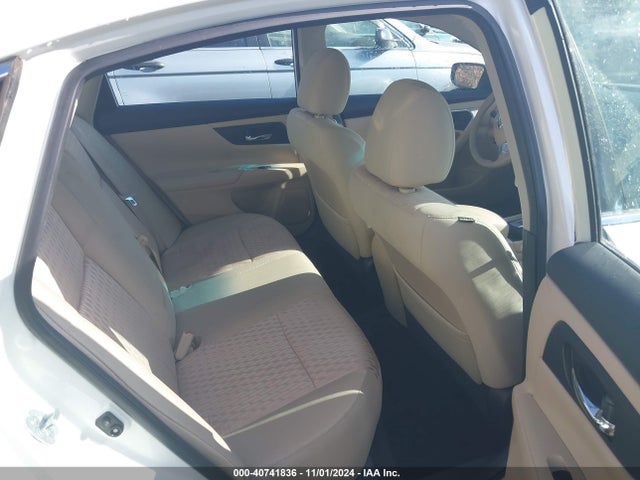 Nissan Altima 2.5 S 2017 1N4AL3AP3HC122411 Image 8