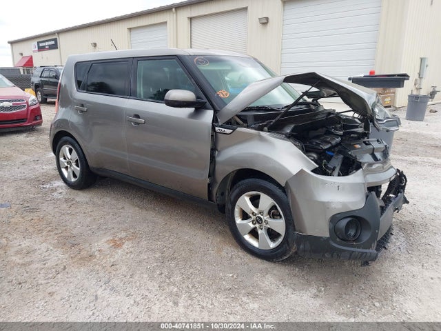 KIA Soul 2018 KNDJN2A21J7588713 Image 1