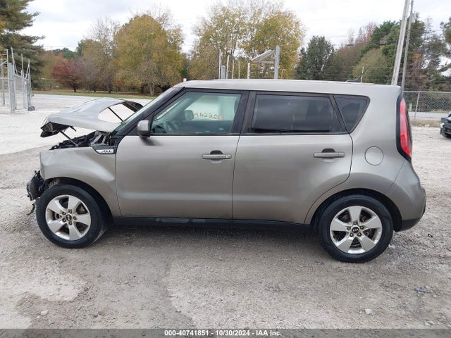KIA Soul 2018 KNDJN2A21J7588713 Image 14