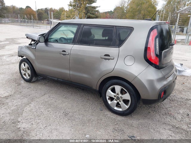 KIA Soul 2018 KNDJN2A21J7588713 Image 3