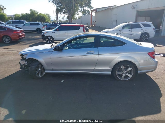 WDDGJ4HB8FG392921 Mercedes-Benz C 250