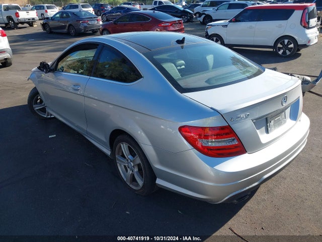 WDDGJ4HB8FG392921 Mercedes-Benz C 250