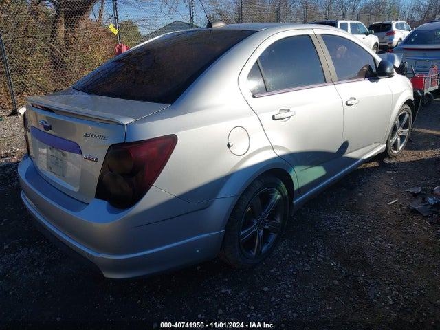 Chevrolet Sonic Rs Auto 2015 1G1JG5SB6F4143850 Image 4