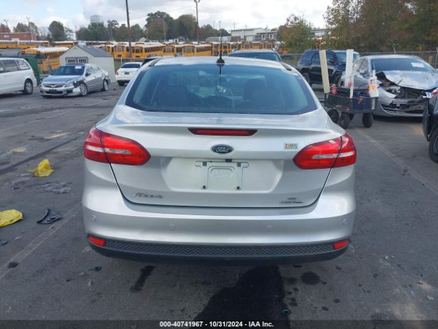 1FADP3F24GL295254 Ford FOCUS SE