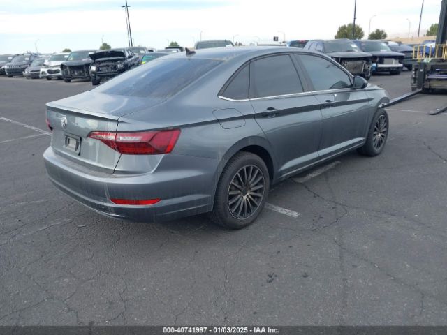 3VWN57BU5LM013180 Volkswagen Jetta 1.4t R-line/1.4t S