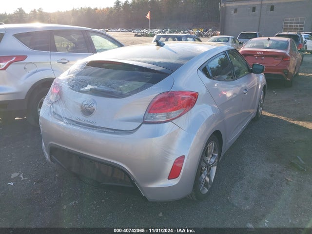 Hyundai Veloster Value Edition 2017 KMHTC6AD7HU322157 Image 4