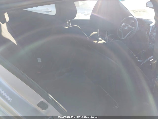 Hyundai Veloster Value Edition 2017 KMHTC6AD7HU322157 Image 8