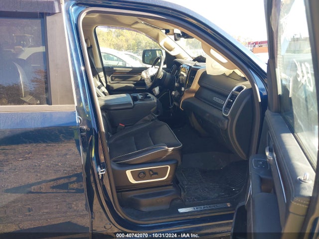 1C6SRFRT1MN776619 RAM 1500 Laramie  4x4 6'4 Box