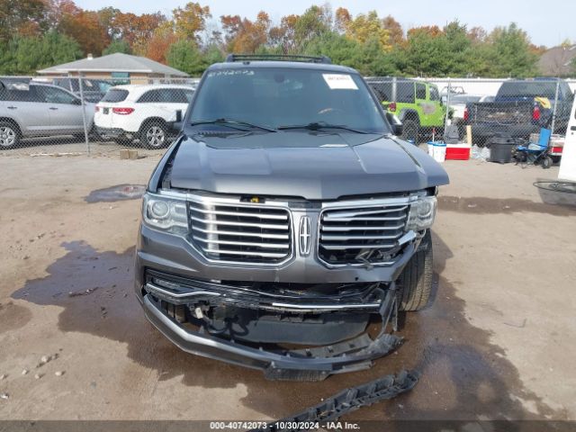 5LMJJ2JT1GEL06068 Lincoln Navigator Select