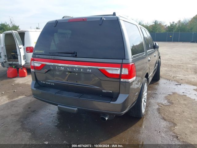 5LMJJ2JT1GEL06068 Lincoln Navigator Select