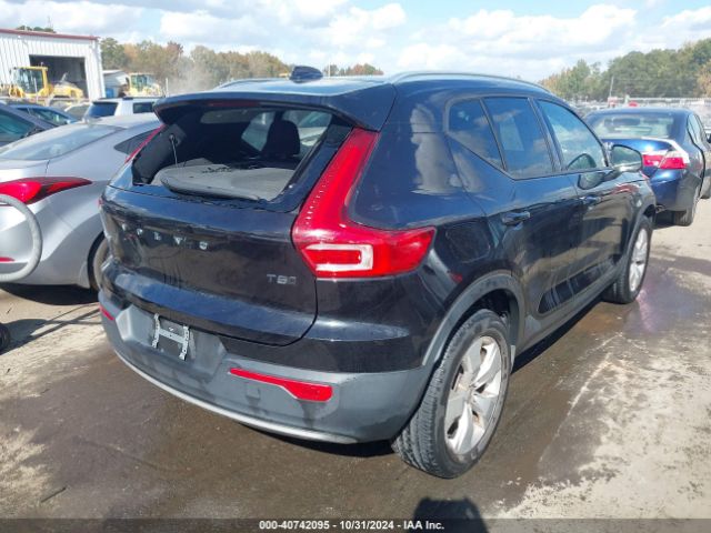 YV4162UK3M2487664 Volvo Xc40 T5 Momentum