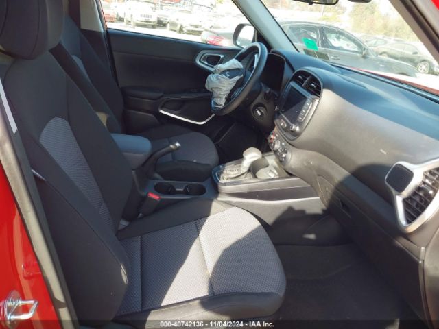 KNDJ23AU0P7202730 KIA SOUL LX