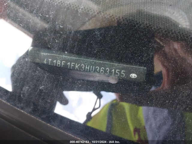 4T1BF1FK3HU363155 Toyota CAMRY SE