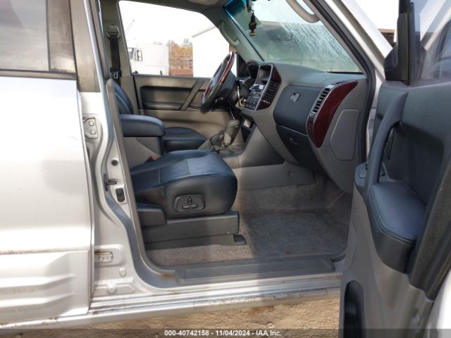 2002 MITSUBISHI MONTERO JA4MW51R02J029144 Photo 4